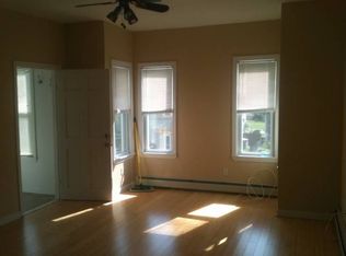 596 Orswell St #2, Fall River, MA 02721