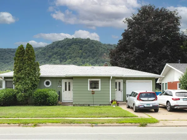 1103 Gilmore Ave, Winona, MN 55987