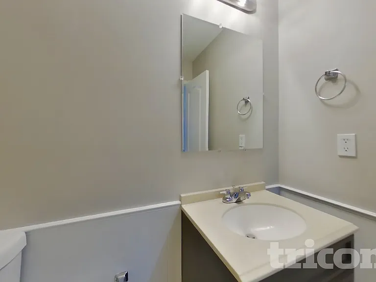 7 Adair Cv — Photo 13