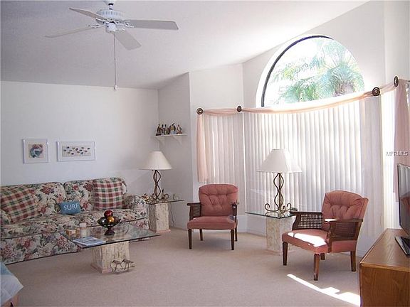 4th image of 6215 Egret Dr