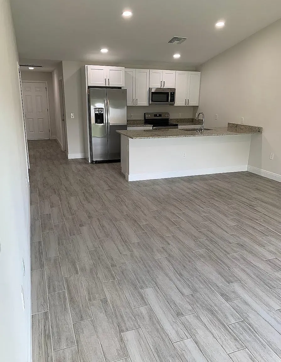 3 bed, 1144 sqft, $1,550 — Photo 4