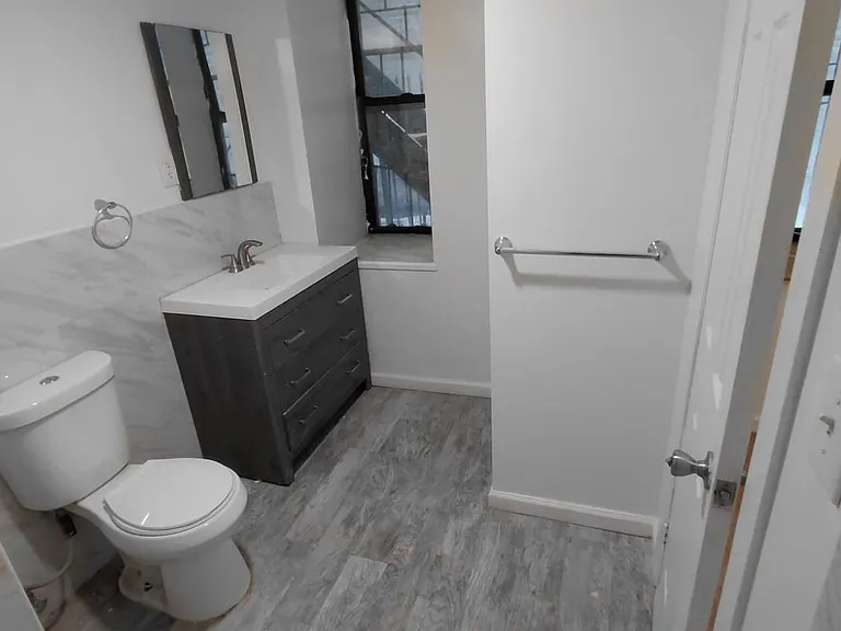 516 W 134th St #21 — Photo 8