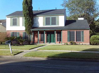745 Myrtle Creek Dr, La Porte, TX 77571