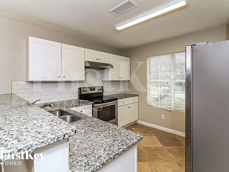 2165 Cottage Ct SW — Photo 6