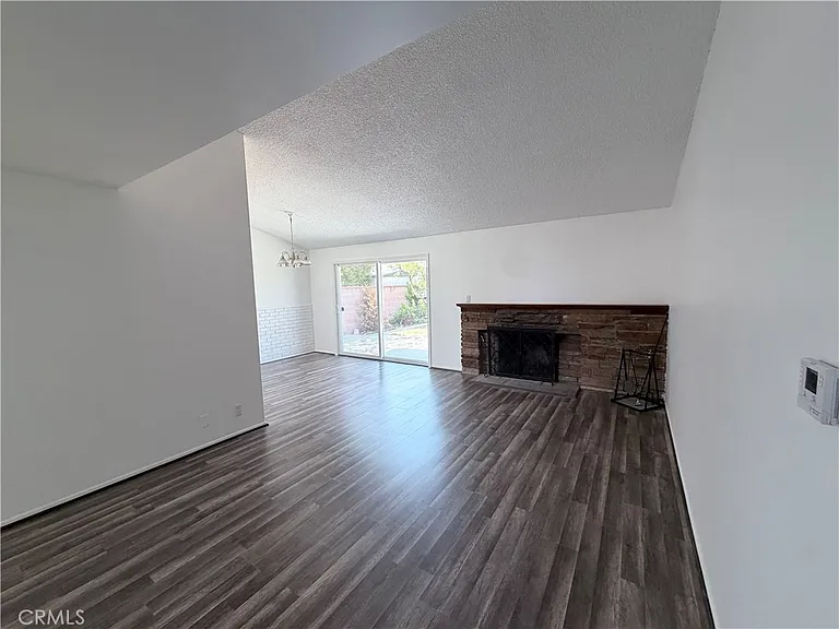 5929 Los Molinos Dr — Photo 2