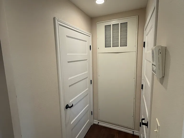 305 W Willis St #202 — Photo 4