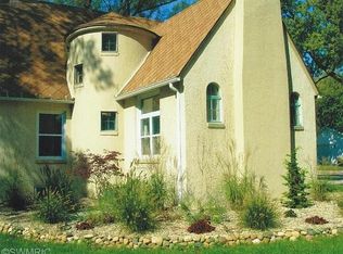 524 Whittlesey Ave, Saint Joseph, MI 49085