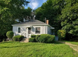 20 Princeton Ave, Warwick, RI 02889