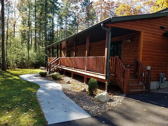 Nice big front porch 