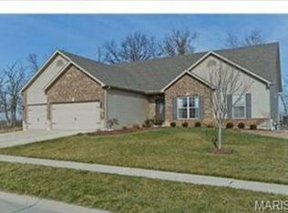 1001 Roosevelt Dr, Wentzville, MO 63385