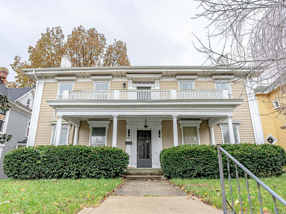 1st image of 810 Main St