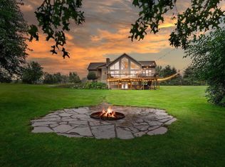 3230 Old Stone Rd, Stoughton, WI 53589