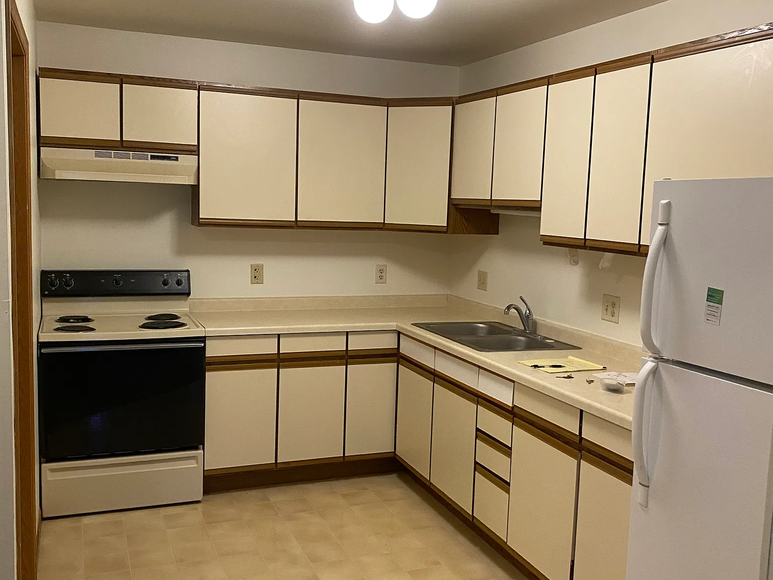2 bed, $1,195 — Photo 1