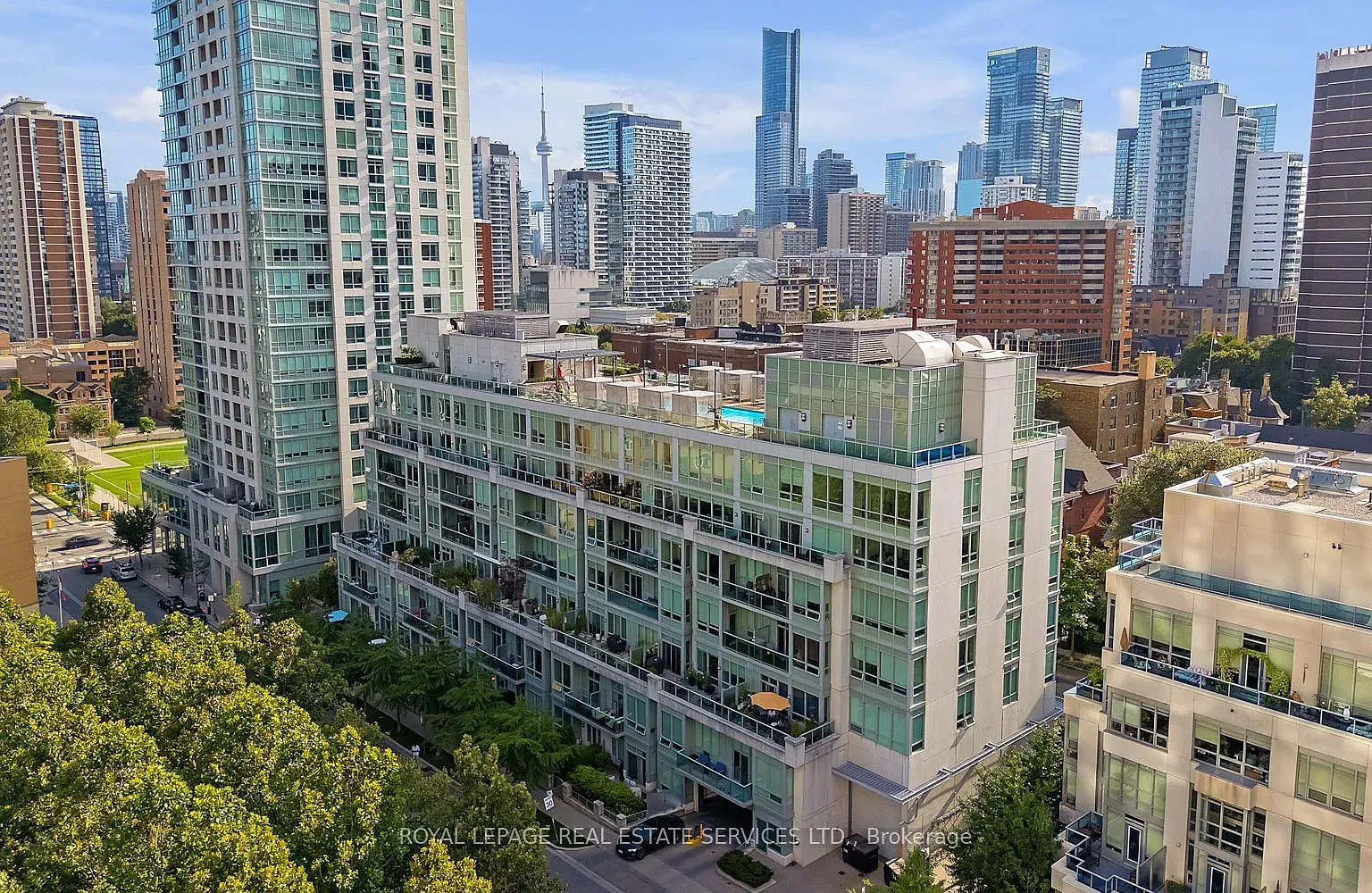 1 bed, 600 sqft, $2,399 — Photo 2