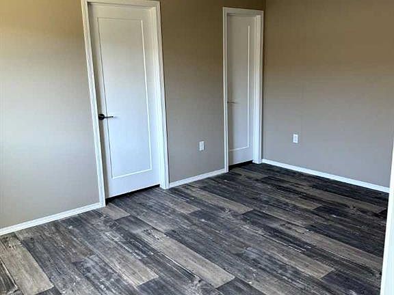 5th image of 7037 & 7049 W 48th St