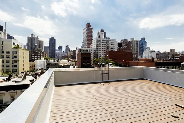 Rented by Compass | media 9