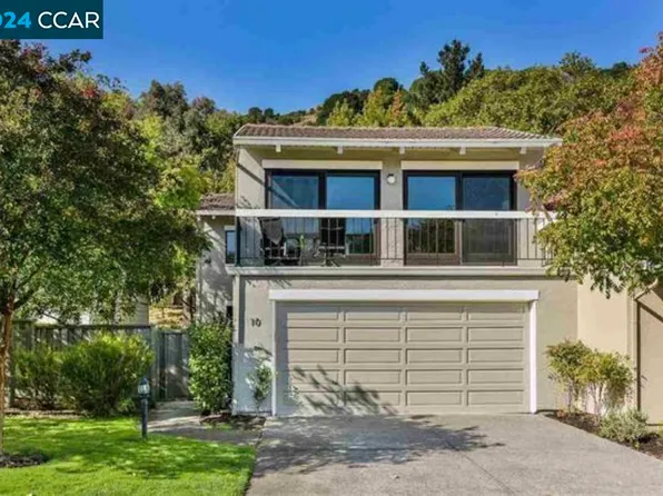 10 Doral Dr, Moraga, CA 94556