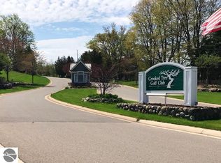 190 Crooked Tree Dr #9, Petoskey, MI 49770
