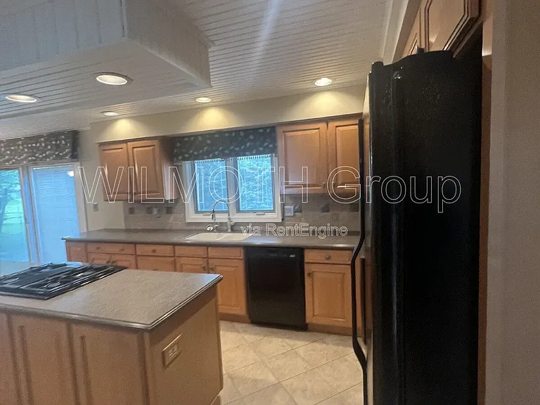 12748 Limberlost Dr — Photo 4