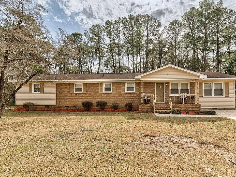 1st image of 3608 E King Henry Dr