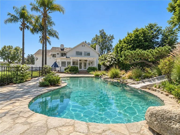 5188 Vista Miguel Dr — Photo 42