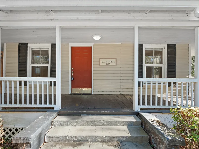 225 Oliver Hwy — Photo 4