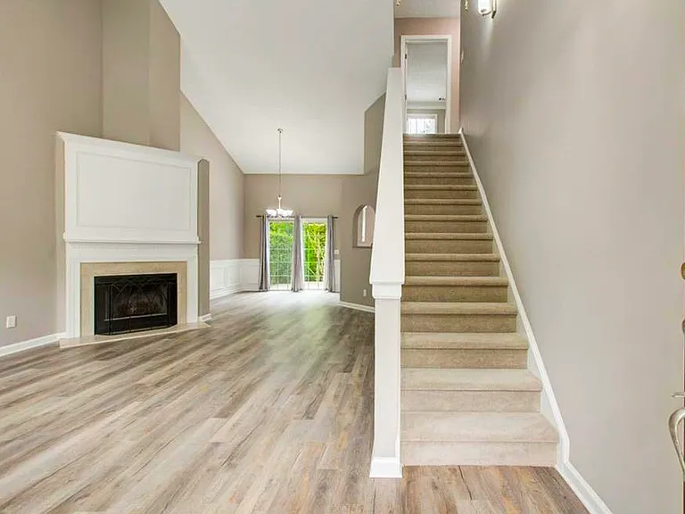 3321 Serenade Ct — Photo 2