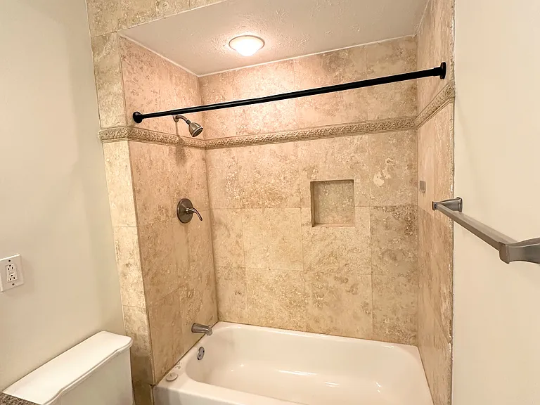411 Sapphire Way — Photo 16