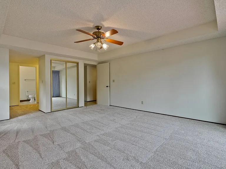 8224 Claret Ct — Photo 23