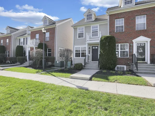 5397 Central College Rd, Westerville, OH 43081