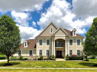 7044 Optimara Dr NW, Pickerington, OH 43147