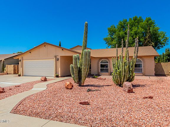 2nd image of 8152 W ASTER Drive