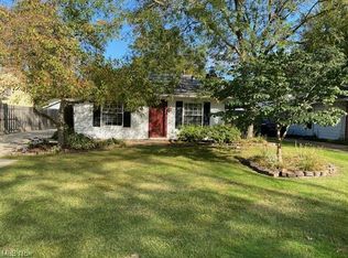 10309 Greenview Dr, Columbia Station, OH 44028