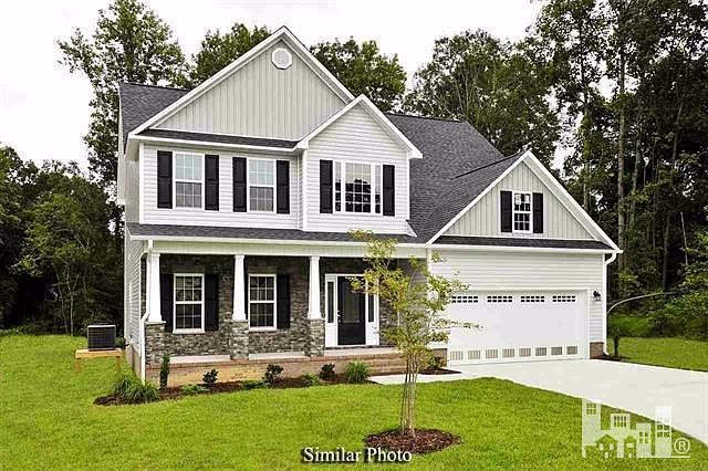 2nd image of 153 Skidaway Lane