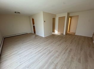 220 S Rochester Rd, Clawson, MI 48017