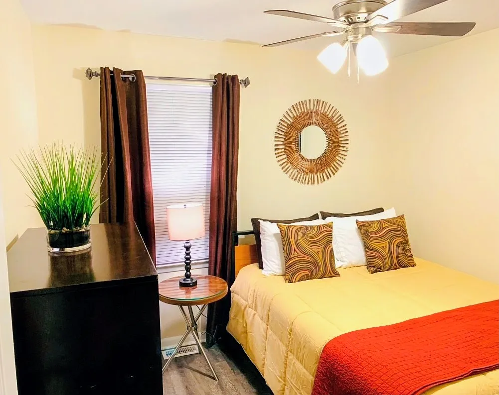 3 bed, 1413 sqft, $1,650 — Photo 4