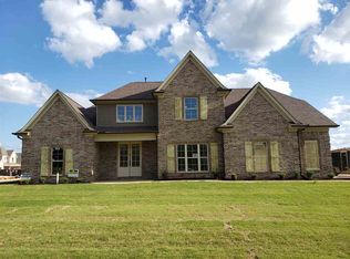 25 Cambridge Pass Dr, Oakland, TN 38060