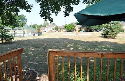 3rd image of 3509 Edgewood Dr
