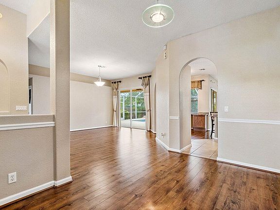 5th image of 2176 SW Algiers Street