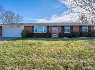 6930 Michelle Pl, Englewood, OH 45322