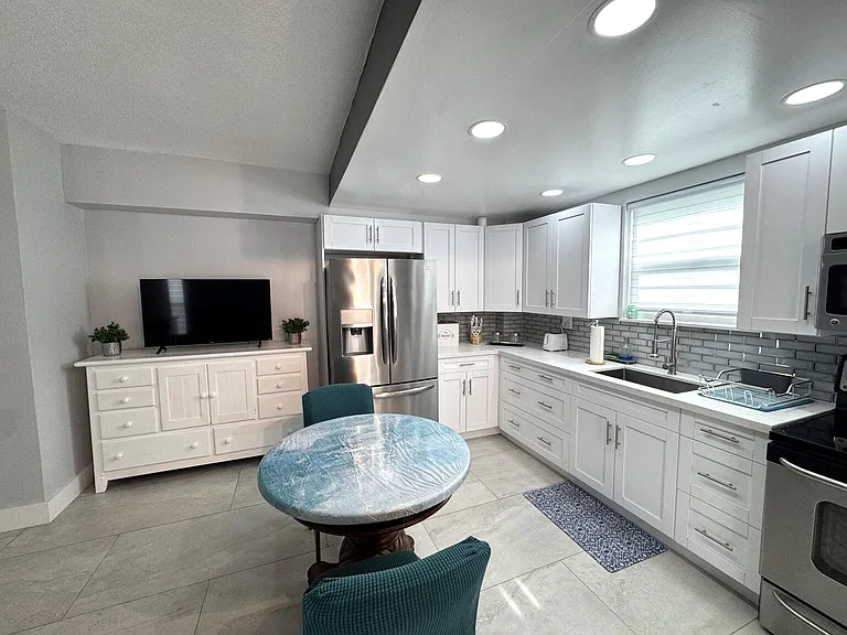 113 Mockingbird Rd #1 — Photo 5