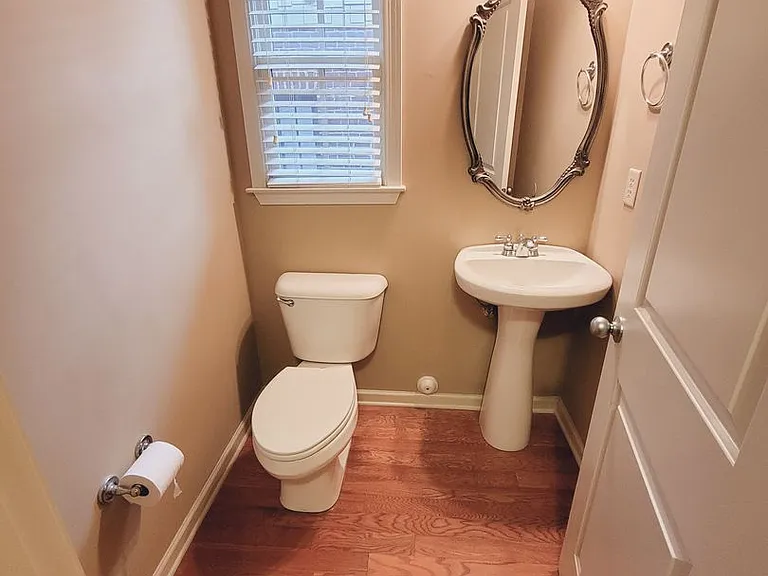 1041 Inverness Cove Way — Photo 3