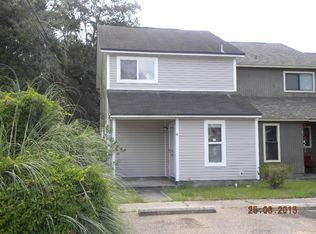 20 5th St UNIT 6, Shalimar, FL 32579