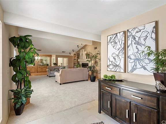 2nd image of 1528 Canyon Lk