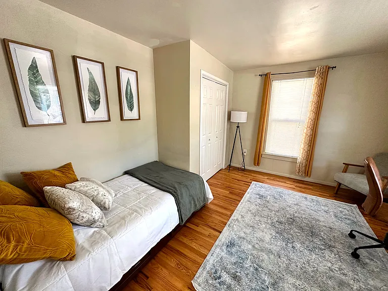 2325 W Pikes Peak Ave — Photo 12