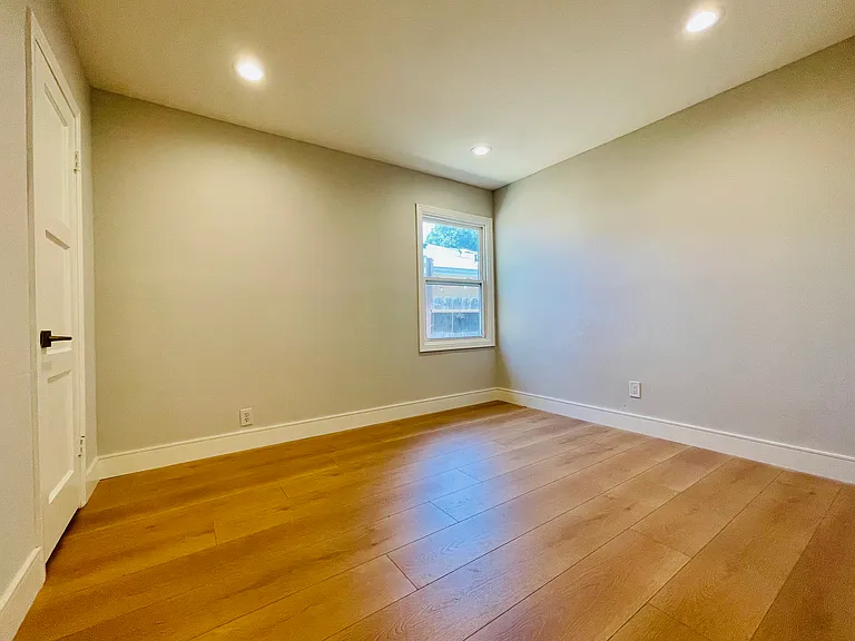 1334 Madera Ave — Photo 14