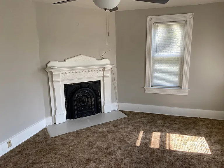 4686 Forest Rd — Photo 2
