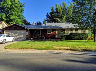10679 Dolores Dr, Grass Valley, CA 95945