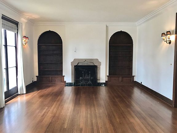 3rd image of 355 Santa Clara Ave