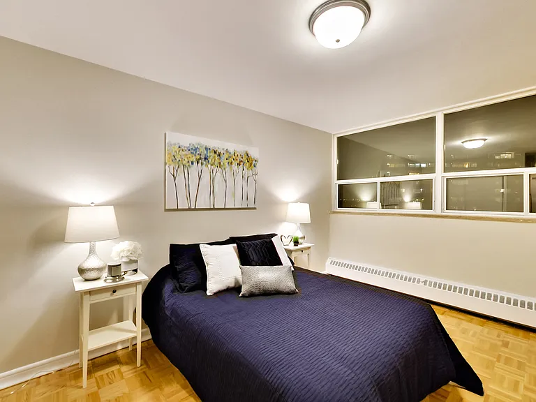 6000 Bathurst St — Photo 26